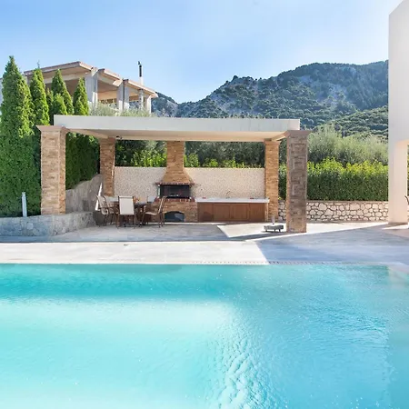 Vlasis' Eden Villa
